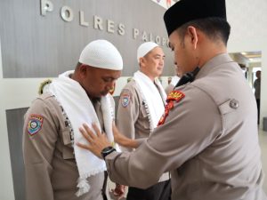 Kapolres Palopo Beserta Jajarannya Melepas Personil Polisi Santri