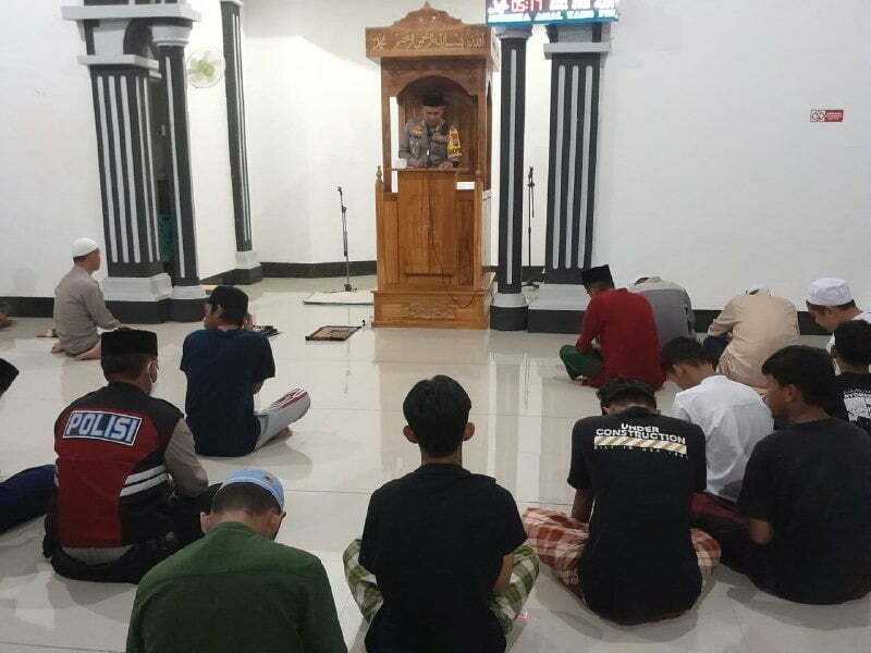 Syafari Subuh, Kapolres Palopo : Berlomba menebar kebaikan kepada sesama dan Bersyukur atas nikmat-Nya