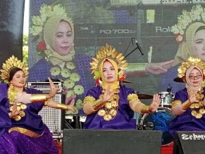 Reuni Perak: Menggelar Acara Gerak  Jalan Santai Untuk Mempererat Tali Silaturahmi