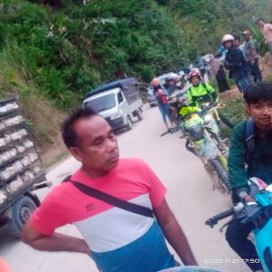 Sejumlah titik longsor terjadi di jalan poros Mamasa- Polewali