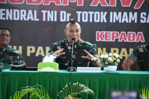 Pangdam Hasanuddin Ajak Perwira Korem 143/HO Miliki Sosok Prajurit Hasanuddin Yang Sejati