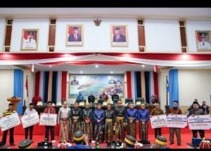 Gubernur Andi Sudirman Hadiri Paripurna 417 Tahun Kabupsten Kepulauan Selayar