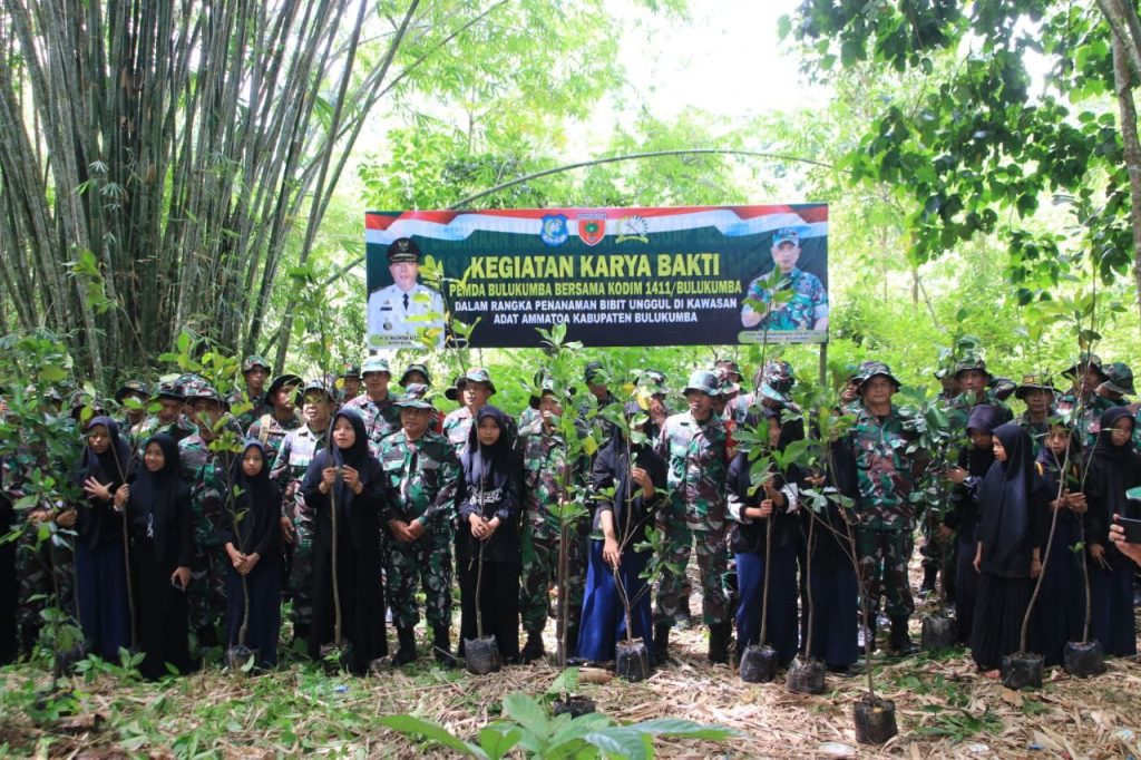 Lestarikan Kawasan Adat, 3.300 Pohon Bibit Unggul Ditanam di Kawasan Adat Ammatoa Kajang | NEWS TV