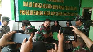 Dandim 1408/mks, Membuat Warga Menangis Histeris.. Ada Apa..???