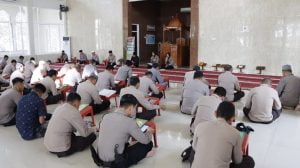 Polres Pangkep Gelar Binrohtal Guna Tingkatkan Iman Dan Taqwa Personil