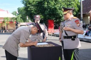 Ini Pesan Kapolda Sulsel Saat Lantik 286 Bintara Baru, Jadilah Teladan Bagi Masyarakat 