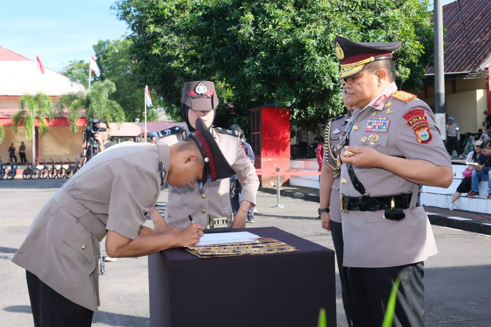Ini Pesan Kapolda Sulsel Saat Lantik 286 Bintara Baru, Jadilah Teladan Bagi Masyarakat  | NEWS TV