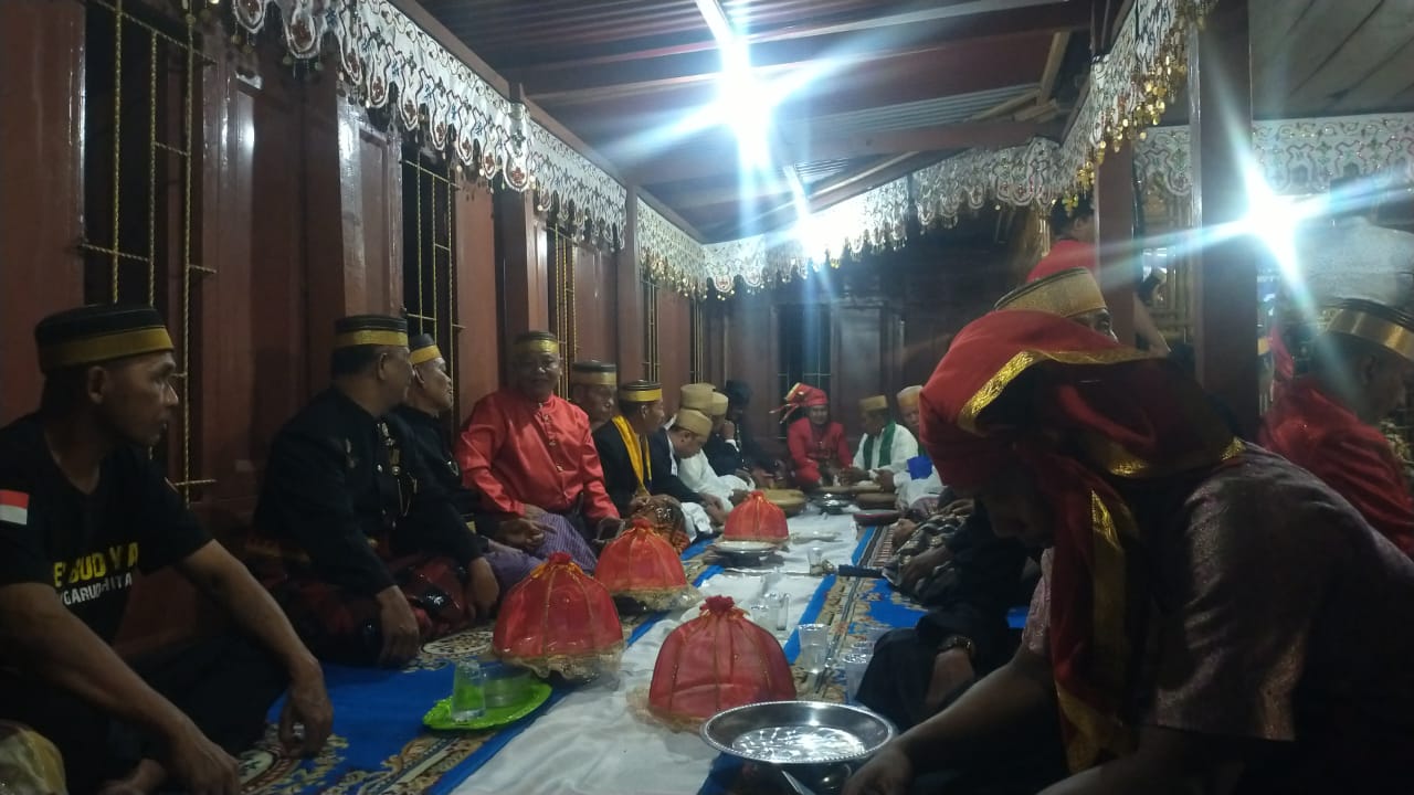 Devisi Seni Budaya Kiwal Menghadiri Undangan A 'Langiri Kalompoang Ditaralili Kabupaten Maros | NEWS TV