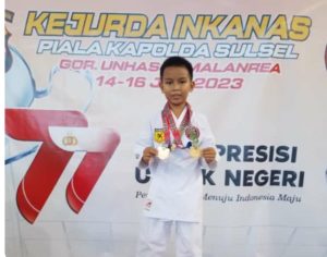MUH,ADYA FAHRASA ASAL PINRANG RAIH 2 MEDALI EMAS KARATEKA