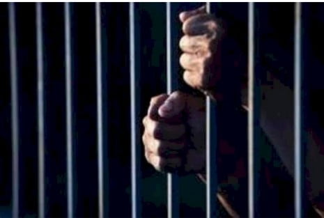 Diduga”Petugas Kebersihan Polsek Tallo Bantu Tahanan Kabur.