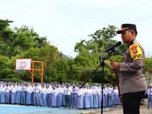 Police Go To School, Kapolres Palopo Sosialisasi antisipasi Kenakalan Remaja | NEWS TV Police Go To School, Kapolres Palopo Sosialisasi antisipasi Kenakalan Remaja | NEWS TV