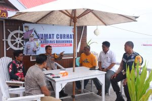 Jum'at Curhat Kapolres Bulukumba Bersama Kades Lembanna Di Pantai Mandala Ria | NEWS TV Jum'at Curhat Kapolres Bulukumba Bersama Kades Lembanna Di Pantai Mandala Ria | NEWS TV