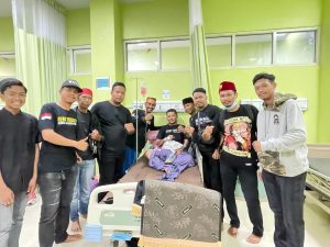 Divisi Seni Budaya Mabes Kiwal Garuda Hitam Jenguk Anggota Divisi Yang Sakit | NEWS TV Divisi Seni Budaya Mabes Kiwal Garuda Hitam Jenguk Anggota Divisi Yang Sakit | NEWS TV
