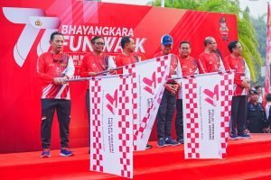 Fun Walk Dengan Lintas Elemen, Kapolri Gaungkan Jaga Persatuan-Kesatuan Bangsa | NEWS TV Fun Walk Dengan Lintas Elemen, Kapolri Gaungkan Jaga Persatuan-Kesatuan Bangsa | NEWS TV