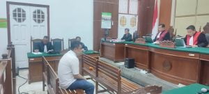 Hilangnya 500 Ton Beras Di Gudang Lampa Bulog Pinrang, Majelis Hakim Pengadilan TP Korupsi Makassar Menjatuhkan Penjara 8 Tahun Terdakwa Korupsi 