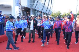 Gelar Fun Walk And Family Gathering Dies Natalis ke-67 Unhas, Aster Kasdam XIV/Hsn Wakili Pangdam | NEWS TV