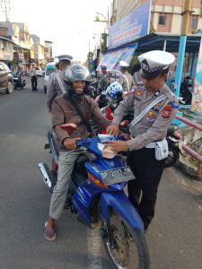 Operasi Zebra Pallawa 2023, Satlantas Polres Pinrang Gencar Sosialisasikan Kamseltibcar Lantas | NEWS TV