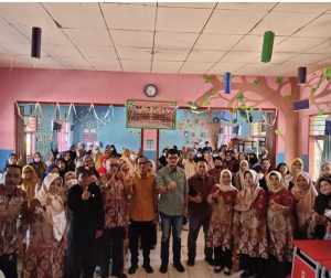 Pemkab Pinrang Serahkan Kartu BPJS ketenagakerjaan kepada 170 PTK Non ASN Di Lembang | NEWS TV Pemkab Pinrang Serahkan Kartu BPJS ketenagakerjaan kepada 170 PTK Non ASN Di Lembang | NEWS TV