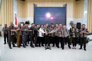 Apel Bersama Instansi, Tomas, BEM, Ormas, Perbankan Serta Media Yang Di Gelar Di Makodam XIV/Hsn, Untuk Menghadapi Pemilu 2024 | NEWS TV Apel Bersama Instansi, Tomas, BEM, Ormas, Perbankan Serta Media Yang Di Gelar Di Makodam XIV/Hsn, Untuk Menghadapi Pemilu 2024 | NEWS TV