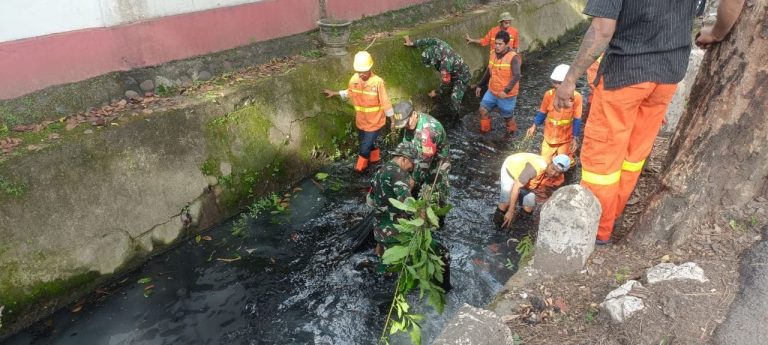 Kapten Inf Nisan Danramil Rappocini Pimpin Karya Bakti Bersama Tripika Rappocini, Bk Kalewang & Fkpm | NEWS TV Indonesia