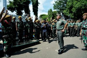Pangdam XIV/Hsn Kunker Perdana Ke Yon Arhanud 4/AAY | NEWS TV Indonesia Pangdam XIV/Hsn Kunker Perdana Ke Yon Arhanud 4/AAY | NEWS TV Indonesia