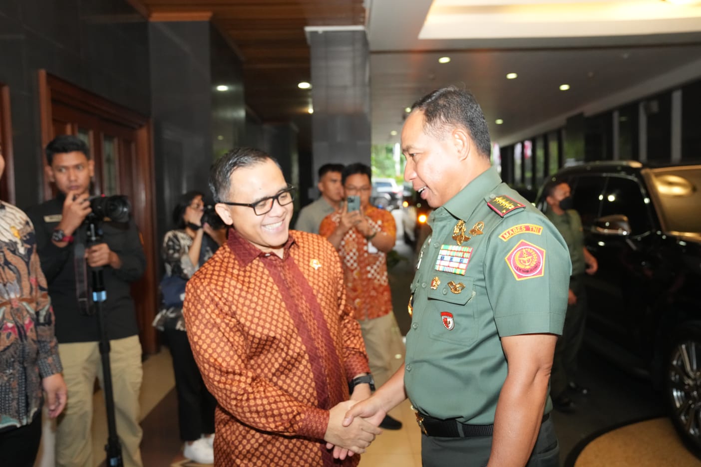 Panglima TNI Laksanakan Audiensi Dengan Menpan RB | NEWS TV Indonesia