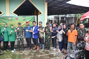 Dandim 1408/Mks Mengunjungi Korban Banjir di Kecamatan Manggala dan Memberikan Bantuan Sembako | NEWS TV Indonesia Dandim 1408/Mks Mengunjungi Korban Banjir di Kecamatan Manggala dan Memberikan Bantuan Sembako | NEWS TV Indonesia
