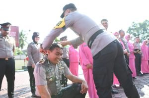 Memasuki Tahun 2024, 5 Kapolsek Dalam Jajaran Polres Aceh Timur dan Puluhan Personel Naik Pangkat