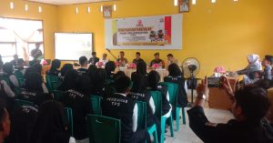Pelantikan 69 Anggota PTPS kecamatan tarowang sekaligus pembekalan