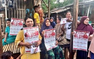 Minggu Terakhir Masa Kampanye, Caleg PSI James Wehantouw Gencarkan Blusukan Bagikan Kalender dan Kaos | NEWS TV Indonesia Minggu Terakhir Masa Kampanye, Caleg PSI James Wehantouw Gencarkan Blusukan Bagikan Kalender dan Kaos | NEWS TV Indonesia