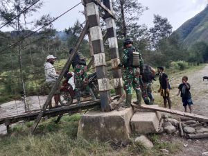 Cerita Prajurit 300 Siliwangi Menyebrangkan Motor Warga di Mayuberi Papua | NEWS TV Indonesia