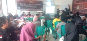 Rapat pleno terbuka PPK kecamatan tarowang