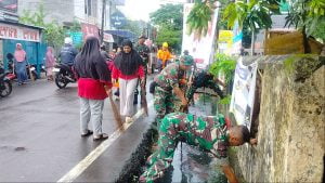 TNI Bersama Rakyat Bahu-Membahu Membersihkan Drainase | NEWS TV Indonesia TNI Bersama Rakyat Bahu-Membahu Membersihkan Drainase | NEWS TV Indonesia