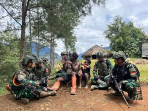 Melalui Komsos, Satgas Buaya Putih Kostrad Bantu Dan Dengarkan Keluhan Masyarakat | NEWS TV Indonesia Melalui Komsos, Satgas Buaya Putih Kostrad Bantu Dan Dengarkan Keluhan Masyarakat | NEWS TV Indonesia