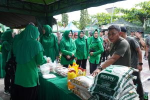 Gebyar Pasar Murah Di Lapangan Hasanuddin Stand Kodim 1408/MKS Diserbu Warga | NEWS TV Indonesia