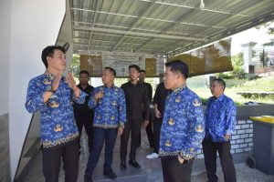 Sekretaris Dewan Hamzih Tinjau Kelengkapan Ruangan Komisi dan Pos Pengamanan