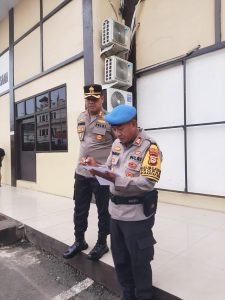 Pengecekan Personil Sipropam, Kapolres Gowa Pimpin Apel Sebelum Pelaksanaan Apel Pagi