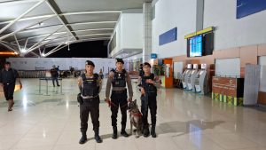HEBOH…” Bandara Internasional Sultan Hasanuddin Didatangi K9 Polsatwa Polda SUL-SEL,,Ada Apa..??