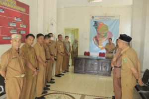 Hari Pertama Masuk Pasca Lebaran, Pj. Bupati Takalar Sidak ke Sejumlah Kantor Pelayanan di Kab. Takalar