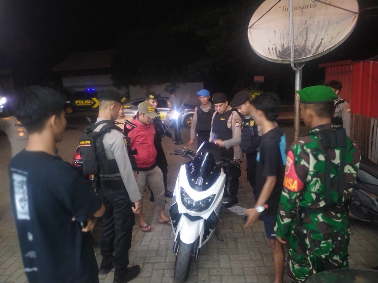 Patroli Gabungan TNI-Polri Dalam Rangka Cipta Kondisi di Wilayah Hukum Polsek Marbo | NEWS TV Indonesia