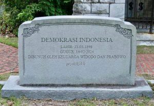 Sidang Kasus Pemalsuan Surat Dan Penggelapan Sertifikat Prona, Yang Di Duga Dilakukan Sekdes NR Nagauleng Digelar Di Pengadilan Negeri Bone
