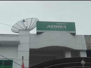 Pedih Bagaikan di iris Sembilu, Telat Dua Bulan Sepeda Motor Nasabah Adira Finance Melayang di Tangan Perusahaan Berlabel Syariah