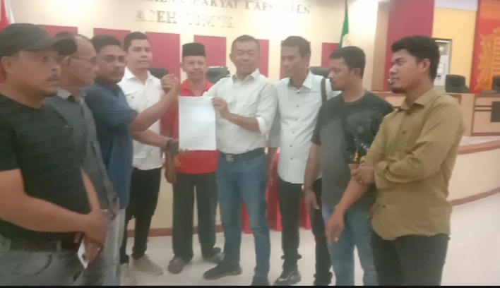 DPRK Bakal Panggil Pimpinan Adira Aceh Timur | NEWS TV Indonesia