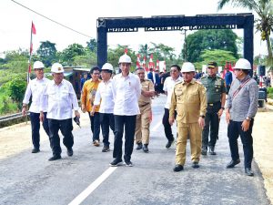 *Panglima TNI Dampingi Presiden RI Kunjungan Kerja ke Provinsi Sulawesi Tenggara*