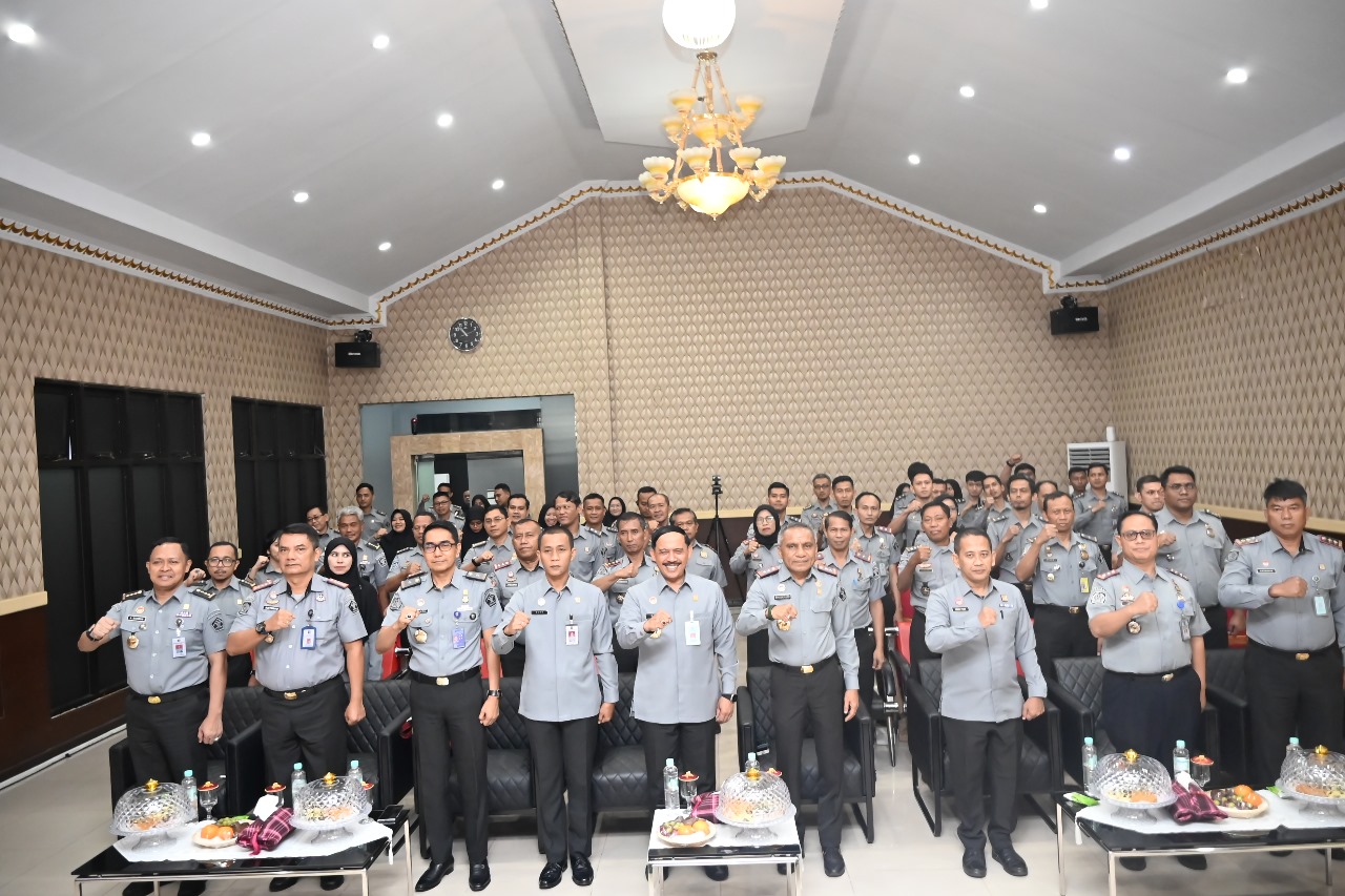 Penguatan Tugas dan Fungsi Kanwil Kemenkumham Sultra Oleh Staf Ahli Bidang Politik dan Keamanan | NEWS TV Indonesia