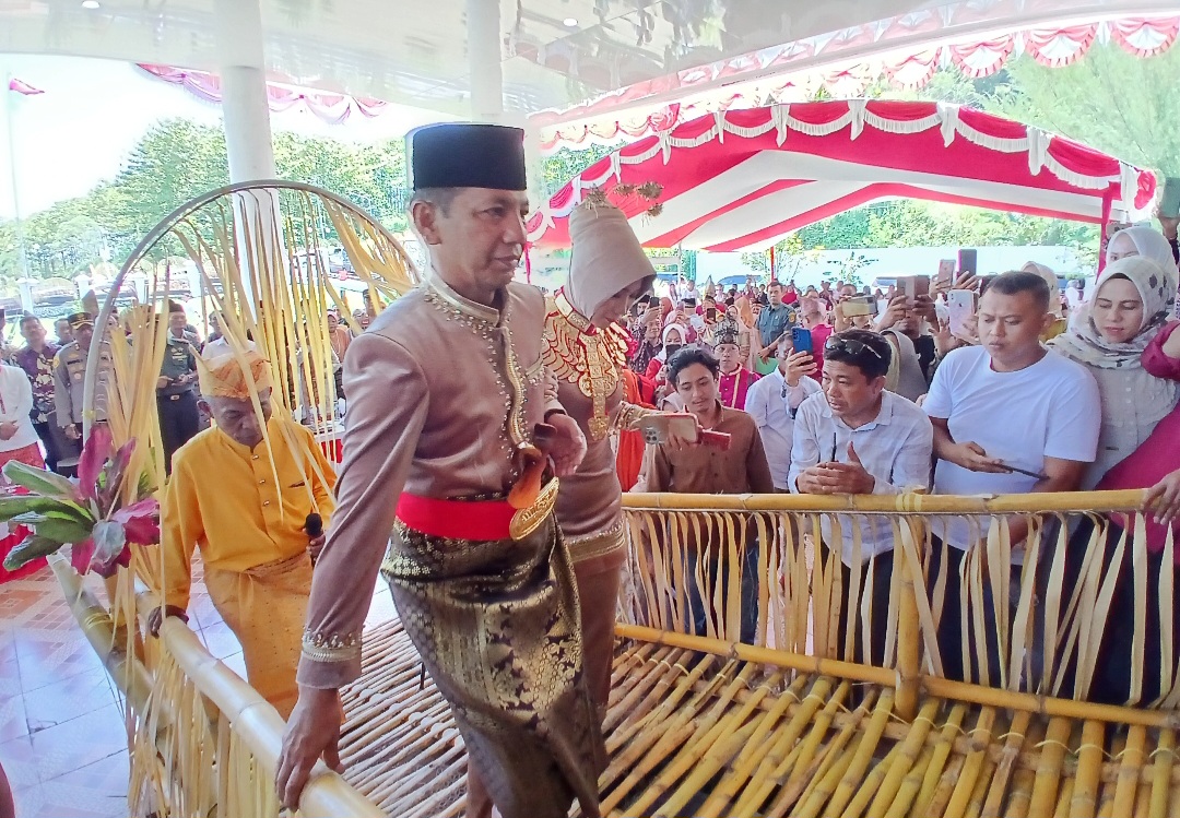 Pemkab Bolmong Gelar Prosesi Adat Sambut Pj Bupati Jusnan Mokoginta | NEWS TV Indonesia