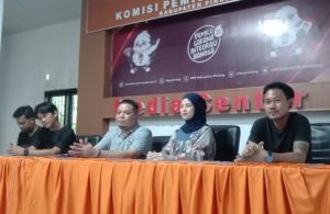 KPU Pinrang Gelar Konferensi Pers Terkait Peluncuran Pilkada Bupati Dan Wakil Bupati Pinrang TH 2024