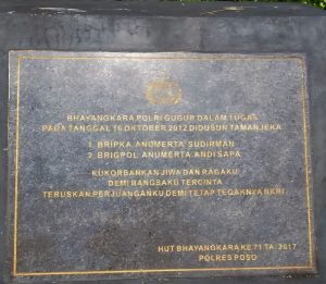 Pesan Pengabdian dari Prasasti Pahlawan Bhayangkara di Tamanjeka Poso