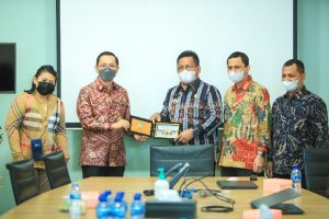 Erlangga Komitmen Terus Berkontribusi dalam Transformasi Pendidikan Digital di Aceh
