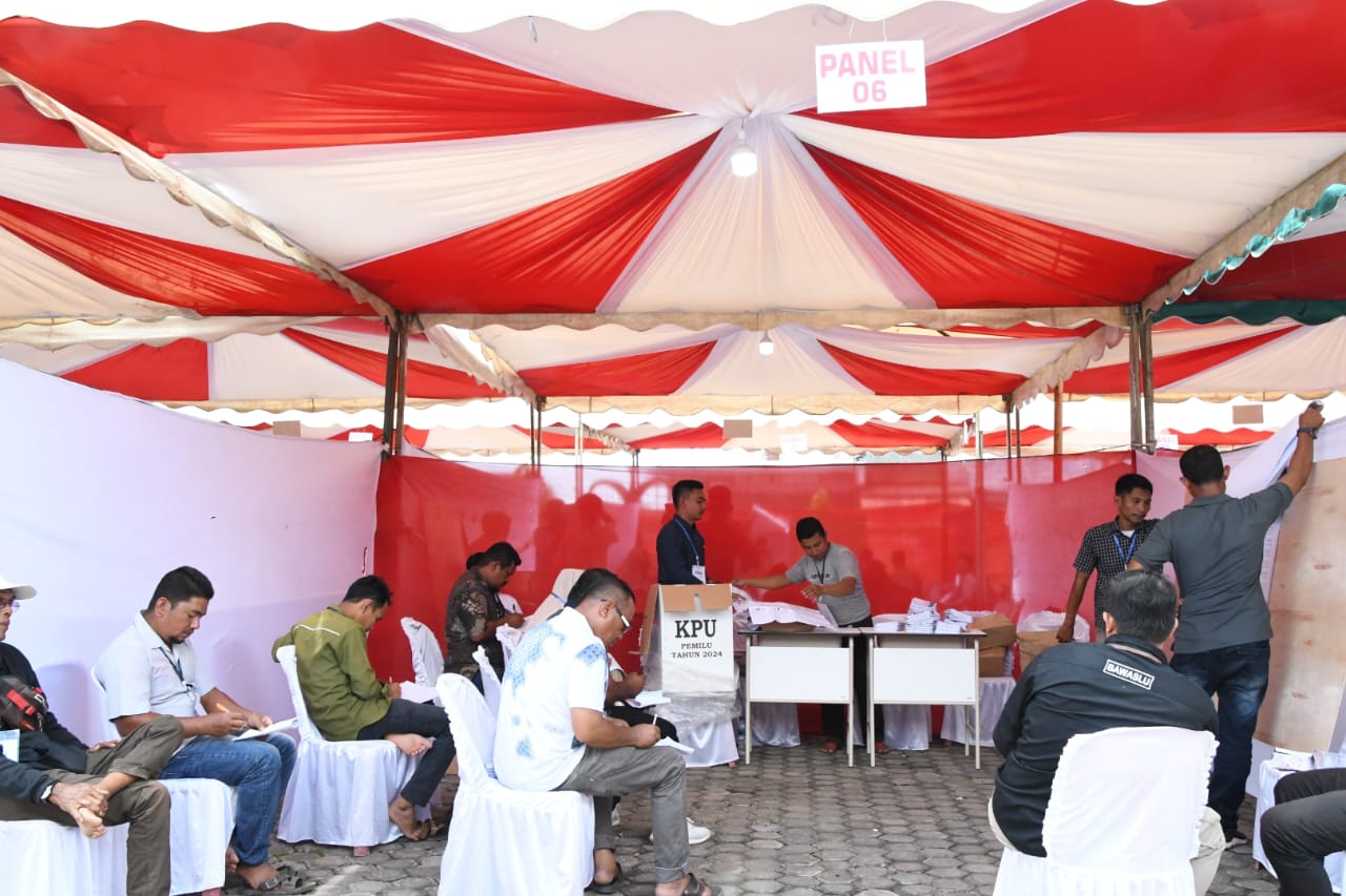 Diduga KIP Aceh Timur Curang,11 Kecamatan Gelar Perhitungan Suara Ulang | NEWS TV Indonesia